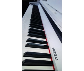 Medeli DP250 Mat Beyaz Dijital Piyano