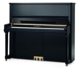 Steinway & Sons V-125 Parlak Siyah Kuyruklu Piyano